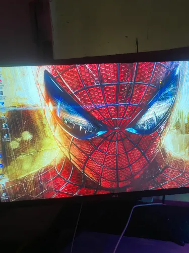 Monitor HQ, Full HD 180Hz