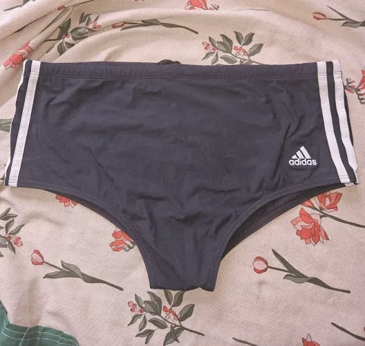 SUNGA ADIDAS PRETA ORIGINAL GG