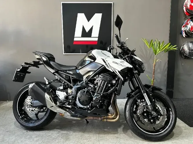 Kawasaki Z900 2022 6.000km - Segundo dono - Baixa km - Impecável