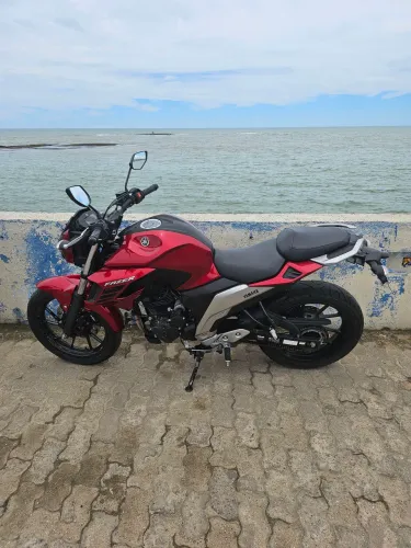 Vendo moto zero, nada pra fazer