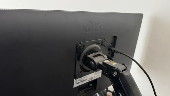 Monitor LG ultrawide 75hz 1ms IPS
