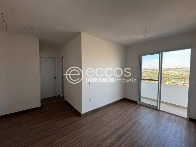 Apartamento à venda, 2 quartos, 1 suíte, 1 vaga, Vila Hortência - Sorocaba/SP