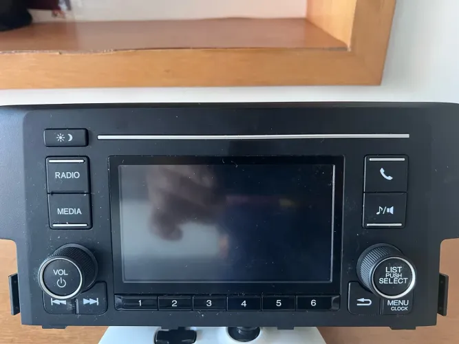 Rádio multimídia honda