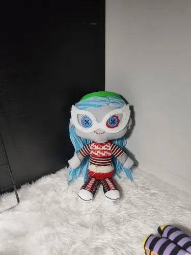 Boneca Monster High Ghoulia Yelps Pelúcia G1