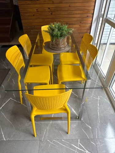 Mesa com cadeiras