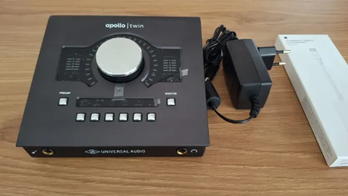 Interface de Audio Apollo Twin MKII (praticamente novo)