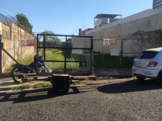 Terreno para venda no Bairro Brasil.