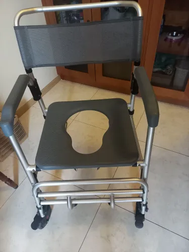 Cadeira de banho nova!