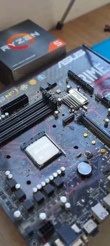 Kit placa mãe + Ryzen 5 3500x