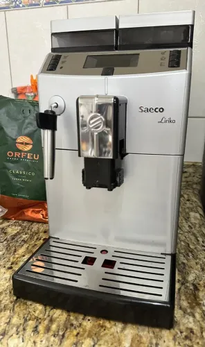 Cafeteira Expresso Saeco Lirika 110v em Excelente Estado de Conservação!