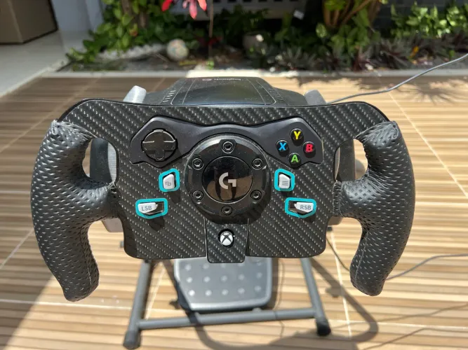 ? Volante Logitech G920 Driving Force para XBOX Series X|S, XBOX One e PC