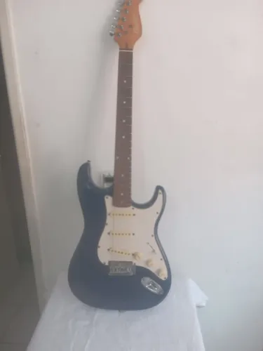 Guitarra Condor MOD. RX20S. Ver descrição completa