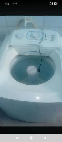 Vendo máquina Eletrolux 15kg com defeito