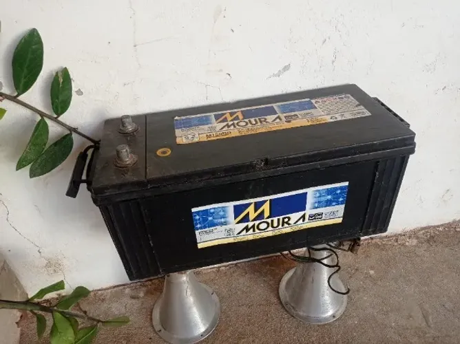 vendo bateria moura 12v c20 150ah