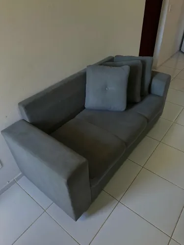 Sofá 3 lugares 