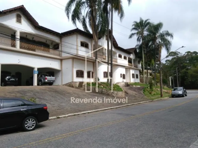 Casa de esquina com 1.760 m² e 7 suítes à venda no Condomínio Residencial Alphaville 1 - B