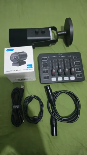 Kit multimídia para criação de conteúdo