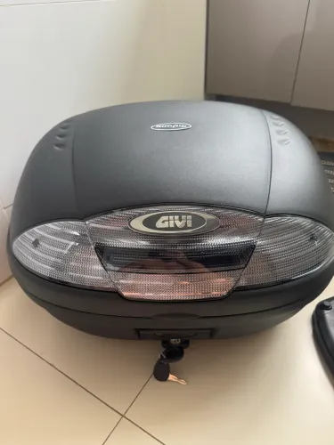 Baú Givi 45 Litros