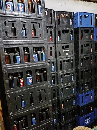 Vendo caixa de cerveja