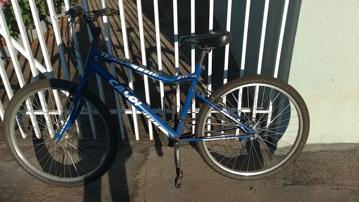 Bicicleta aro 26 Caloi 