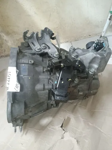 Vendo Caixa de marcha do HB20 2017 modelo 2018  manual 1.0 turbo 2500 aceita proposta
