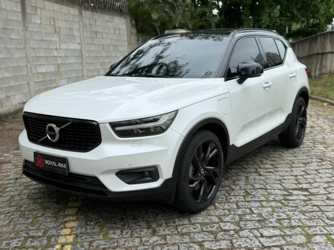 Volvo XC40 XC 40 T-5 Híbrido R-design 1.5 262cv FWD 2021