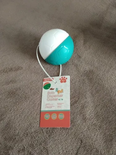 Bola dispenser gamer pet