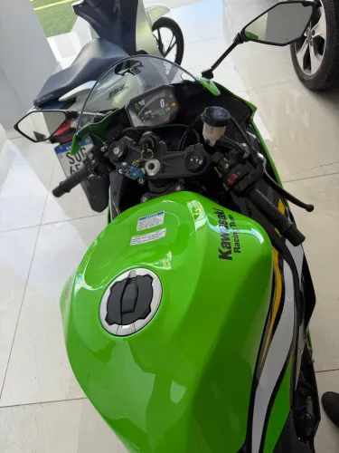 Kawasaki zx-6 636