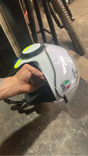 Capacete AGV Orbyt 
