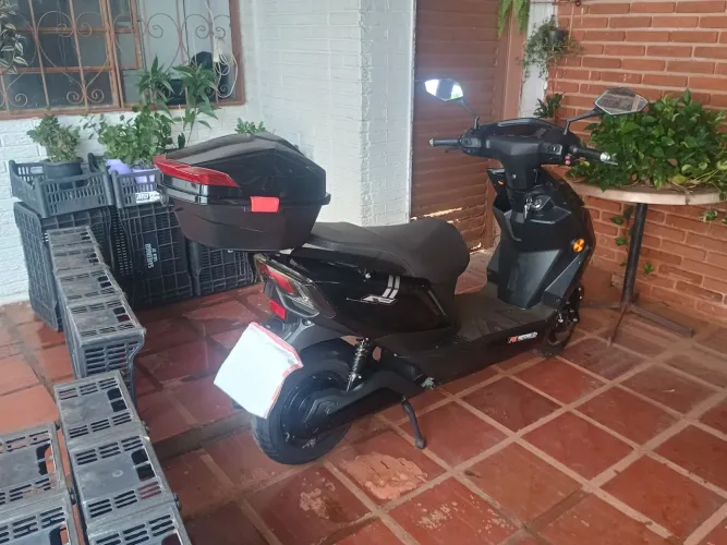 Vendo Scooter Elétrico