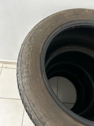 Pneus aro 16 meia vida