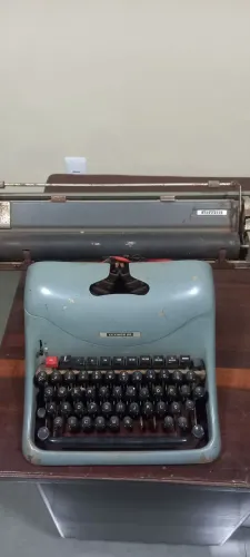 Máquina de escrever 