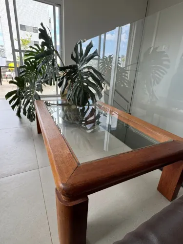 Mesa Centro Madeira Macica E Vidro 120x70