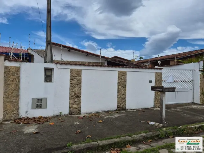 Casa para Locação em Peruíbe, Stella Maris, 3 dormitórios, 1 suíte, 1 banheiro, 6 vagas