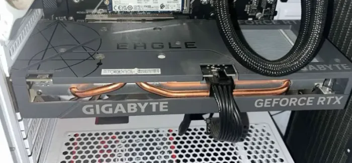 RTX 4060 GIGABYTE