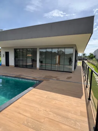 Casa de Alto Padrão - Condomínio Encanto do Lago 2 