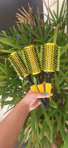 Escova de cabelo profissional 