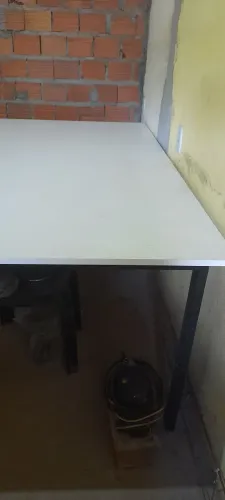Vendo mesa de corte para costura valor 850, 00 