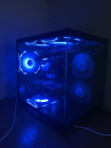 Pc gamer RTX 3050 e I7 10700F