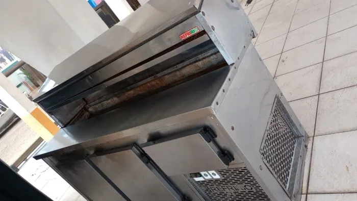 Balcão refrigerador inox 2 portas e 2 pistas frias