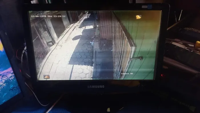 Monitor 15 PL Samsung só 40 reais 