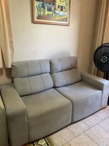 Sofá 2 lugares