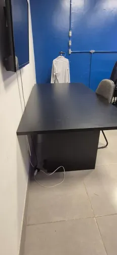 Mesa de Reunião
