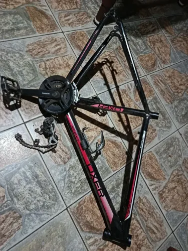 QUADRO OXER XR240 ,PÉ DE VELA SHIMANO