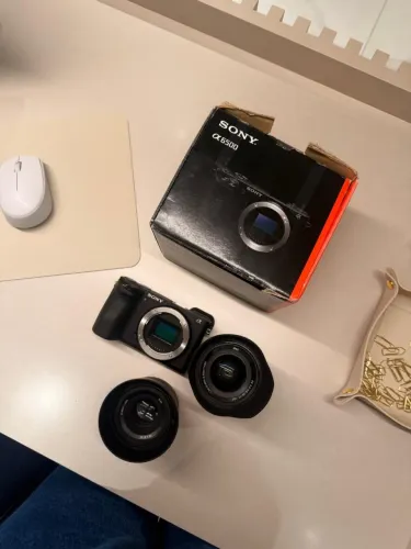    Sony A6500 + 2 Lentes Sony Caixa Original 