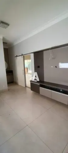Casa em Condomínio para aluguel, 3 quartos, 3 suítes, 2 vagas, Nova Uberlândia - Uberlândi