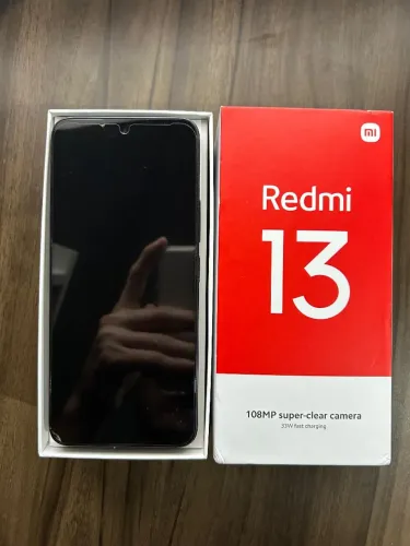 Xiaomi Redmi 13 - Perfeito