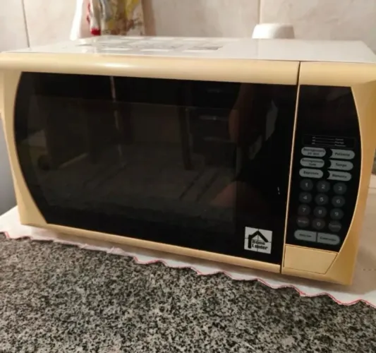 Vendo Microondas/ Usado para retirada de Peças 