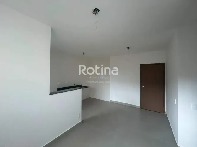 Apartamento residencial à venda no Bairro Jaraguá, em Uberlândia
