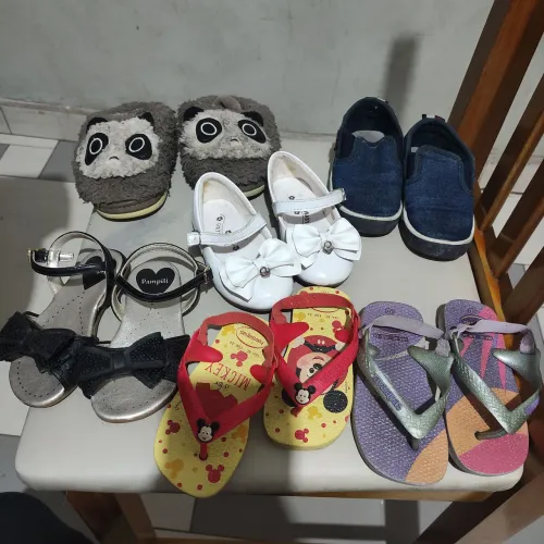 Lote de calçado infantil Tam 22 para brechó 6 pares por 20,00